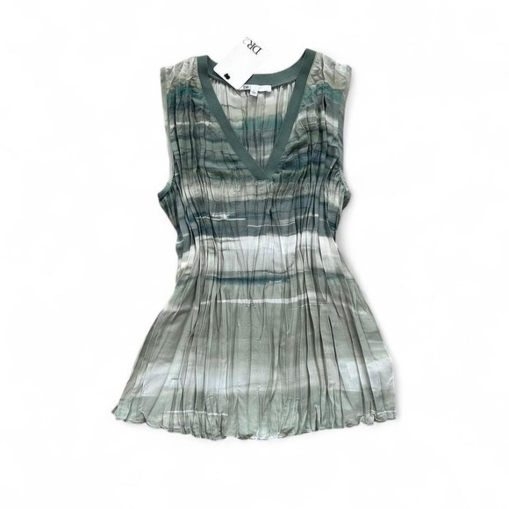 NWT pleated v neck tank top‎ water color printed S